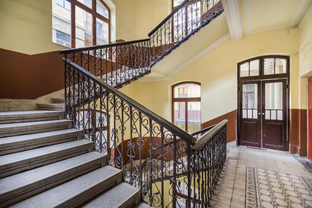 Klauzal Garden City Apartments Budapest Luaran gambar
